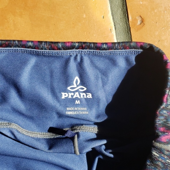 💜Prana active leggings - Picture 2 of 4